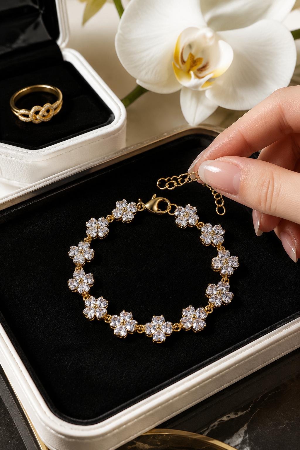 18K Clover Zircon Bracelet